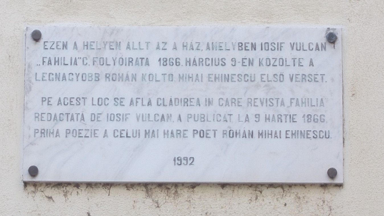 Placa comemorativă bilingvă maghiară–română, str. Nyáry Pál nr. 4, Budapesta (1992)
